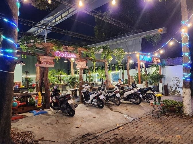 SANG LẠI QUÁN CAFE ĐANG KINH DOANH