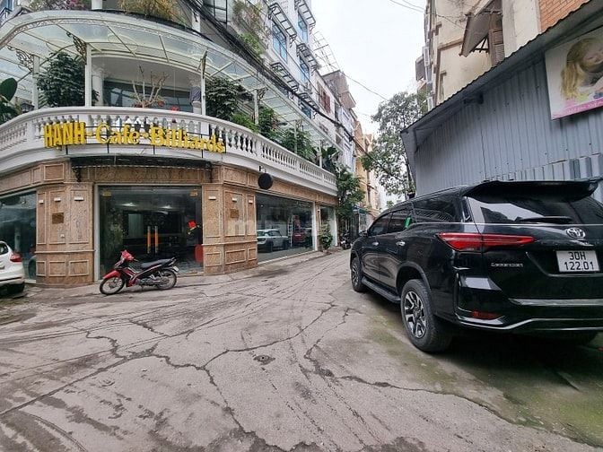 Nguyễn Khánh Toàn – Cầu Giấy – Ô Tô Tránh – 116 M – Đất - MT 6.5 M -