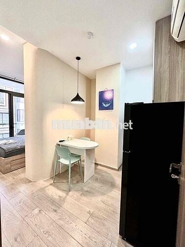 CĂN 1PHÒNG NGỦ BANCOL SIÊU TO, TÁCH BẾP. NGAY KHU ĂN UỐNG ĐA DẠNG