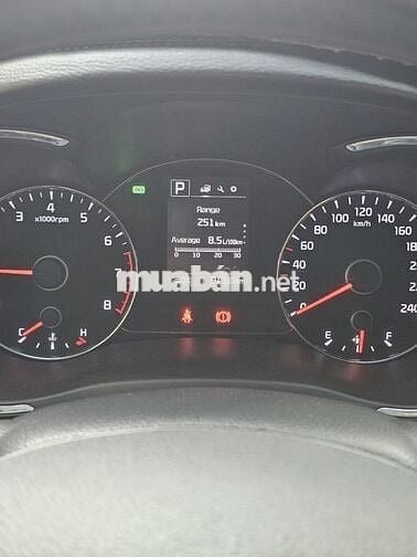 Kia Cerato 2018 2.0 AT màu đen Full - 91000 km