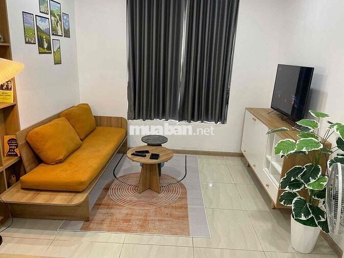 Cho thuê nhanh căn 2pn, 2wc Bcons Garden , Full nội thất đẹp ở ngay