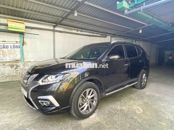 Xe lướt bao đẹp Nissan X trail 2018 V-Series 2.0.