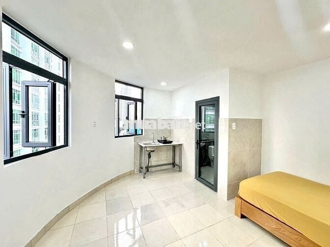 Ở NGAY! PHÒNG SIÊU THOÁNG GẦN CV VĂN HÓA GÒ VẤP AN NINH CAO