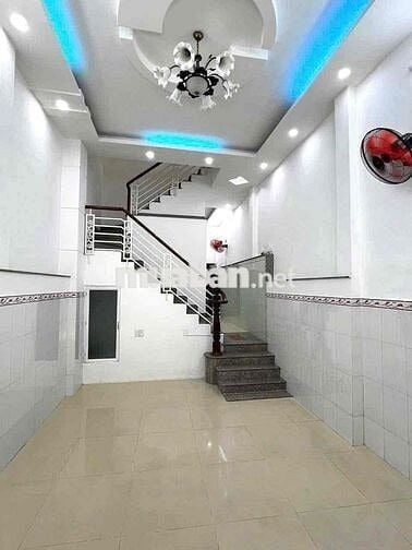 Cho Thuê Nhà 4 Phòng-Hẻm Xe Tải 1/ Phạm Văn Chí-Quận 6