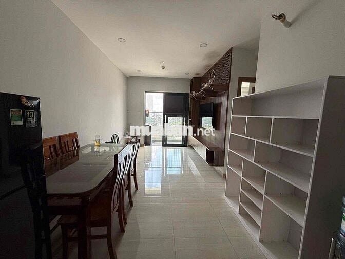 Cần pass lại phòng master bcons greenview cho nữ