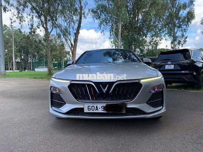 VinFast Lux A2.0 2021 Plus 2.0 AT - 113000 km