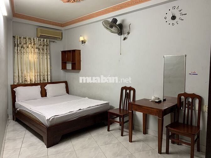 Cho thuê phòng trọ Quận 5-Mặt tiền đường