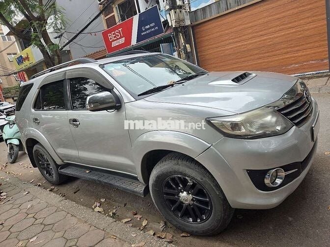 2015 2.5G 4x2 - 150000 km