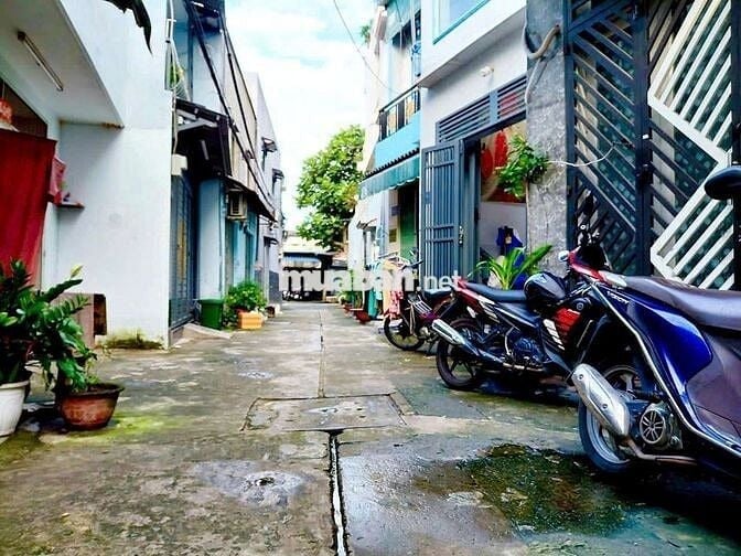 Hơn 1 Tỷ- Giáp Lê Văn Quới- Hẻm xe hơi