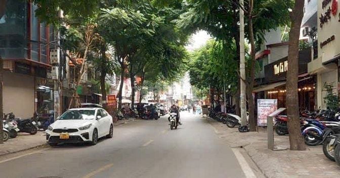 ĐÔNG QUAN - PHÙNG CHÍ KIÊN - 88M - 3 TẦNG - Ô TÔ 7 CHỖ - chỉ 16,9 tỷ 