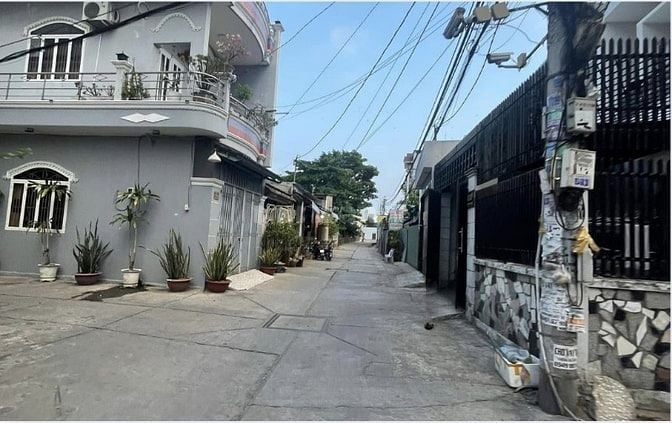 Bán nhà hẻm 479 Tân Hoà Đông, Q. Bình Tân, DT 4x11m, 1 lầu, giá 4.4 tỷ