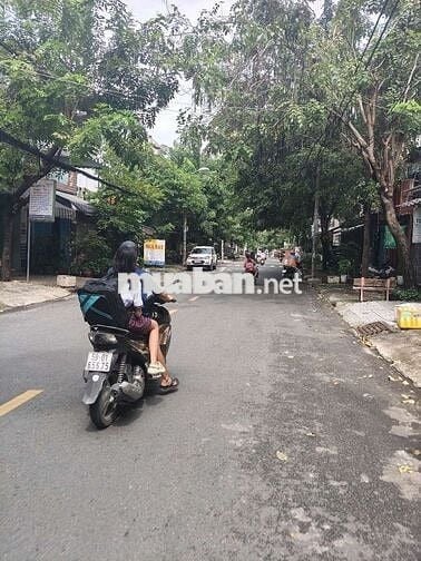 NHÀ MỚI 4 TẦNG - 4PN - VUÔNG VỨC - NGUYỄN HỮU TIẾN -TÂN PHÚ- 5.7 TỶ TL