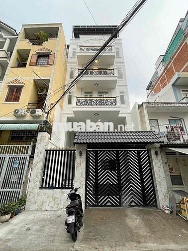 Bán căn hộ dịch vụ cao cấp mặt tiền đường số Tân quy, Q7