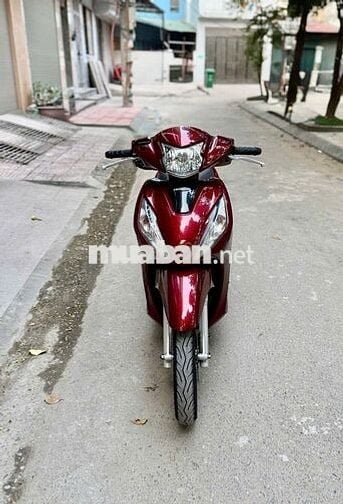 Honda Vision 2021 nguyên bản màu đỏ