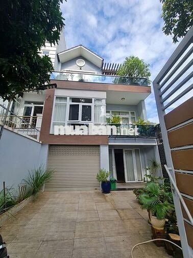 Cho Thuê Biệt Thự Việt Anh Diện Tích Khủng 750m2 : 20tr TL