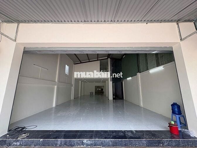 Cho thuê nhà MT 10x80m Đường Thoại Ngọc Hầu , Tân Phú, Tp.HCM.