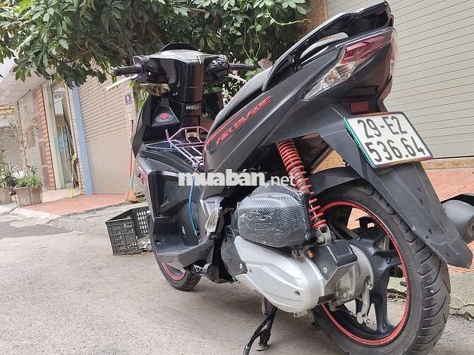 Honda Air Blade 125 FI Đen nguyên bản Lết