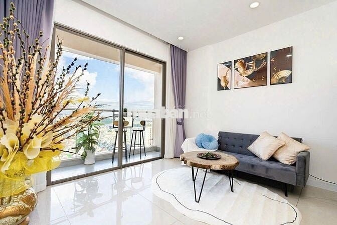 Căn góc 3PN full nội thất view hồ bơi,sông Bến Nghé,Bitexco,3p qua Q.1