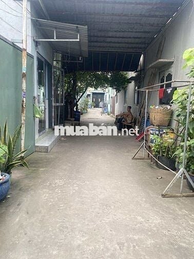 BÁN NHÀ CẤP 4, KP THẮNG LỢI 2 ,GẦN TRƯỜNG HỌC LÊ QUÝ ĐÔN.GIÁ 3,5 TỶ TL