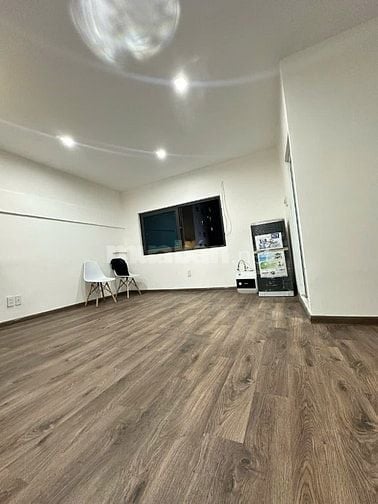 cho thuê phòng trọ 40 m vuông , 1 ngủ 1 khách 