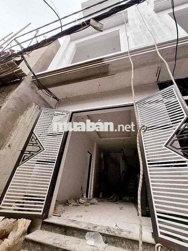 THUÝ LĨNH — HOÀNG MAI  -NHÀ 6,1 Tỷ