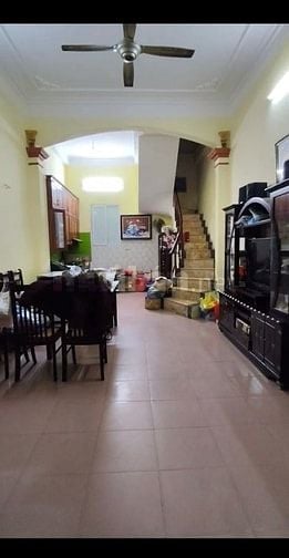 Chính chủ cho thuê nhà phố Bùi Xương Trạch 40 m2, gồm 4 tầng và 1 tum 