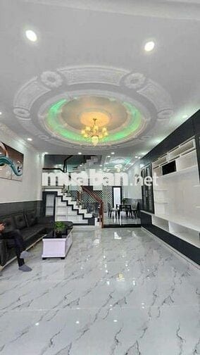 Nhà Có Nội Thất 1 Trệt 1 Lầu 2PN 5x14m Hẻm Huỳnh Tấn Phát Quận 7