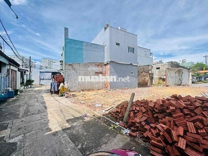 chính chủ cần bán đất kiệt oto sau lưng bến xe trung tâm Đà nẵng