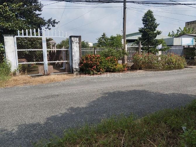 Bán gấp 877,9m2 đất ở MT Trần Văn Ngà, xã An Vĩnh Ngãi, TP.Tân An