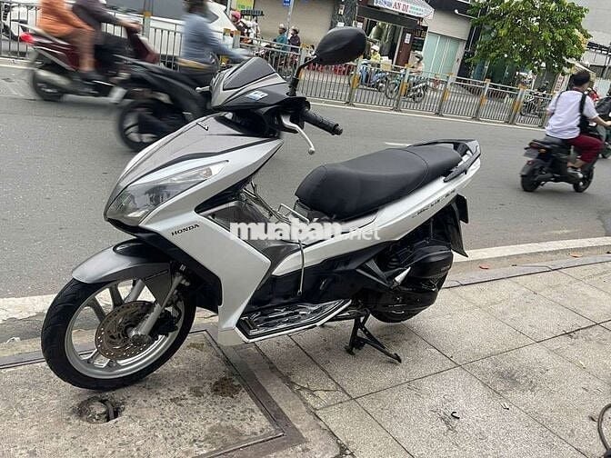 Honda air blade 2015 mới 90% Biển số 66