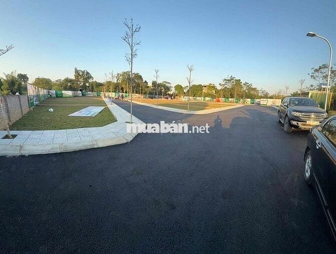 BÁN 100m2 FULL ĐẤT Ở TẠI PHÚ CÁT, TRUNG TÂM HOÀ LẠC