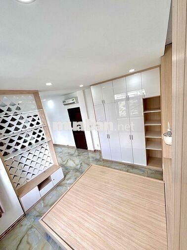 CĂN HỘ DỊCH VỤ 32m SIÊU YÊN TĨNH GẦN VINCOME, ĐH NGÂN HÀNG - THỦ ĐỨC