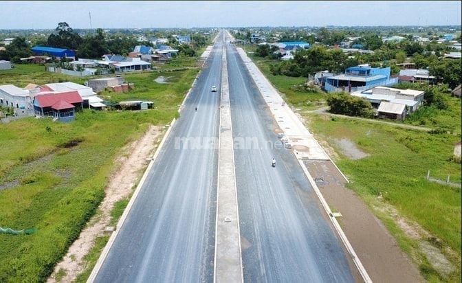 Chủ cần bán lô đất ở phủ hồng vuông vức 26mx52m đường ô tô giá rẻ