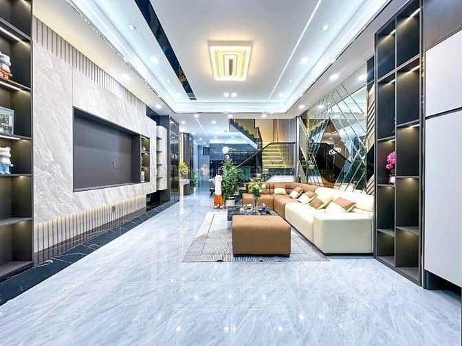 GIẢM SÂU 500TR BÁN GẤP CĂN NHÀ TÂM HUYẾT NGUYỄN HIỀN - QUẬN 3 SHR