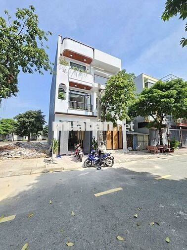 Chính chủ bán gấp nhà 1T 2L 60m2 giá 2,55 tỷ,Tân Đông Hiệp, Tp.Dĩ An