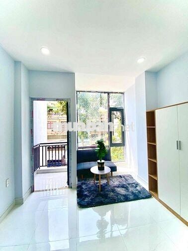 STUDIO BAN CÔNG FULL NỘI THẤT TIỆN NGHI- THANG MÁY HẦM XE NGAY VIETTEL