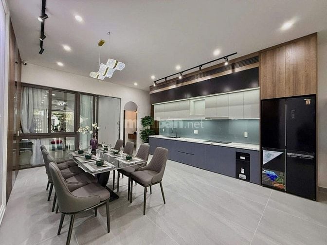 Chính Chủ Bán Nhà 7 Tầng 130m², Bồ Đề Long Biên, View Đẹp, Nhỉnh 26 Tỷ