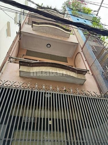 Cho thuê nhà 207/1 Lý Thái Tổ,P9, Q10 cũ. DT: 3.2x10m, 2 lầu, ST, 3PN