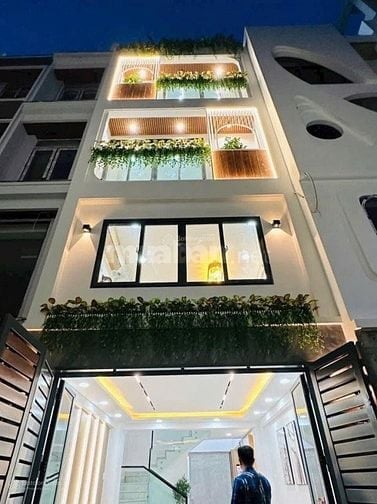 Làm ăn thua lỗ bán nhà 49m2 Đường Phan Đăng Lưu, P. 3, Quận Phú Nhuận,