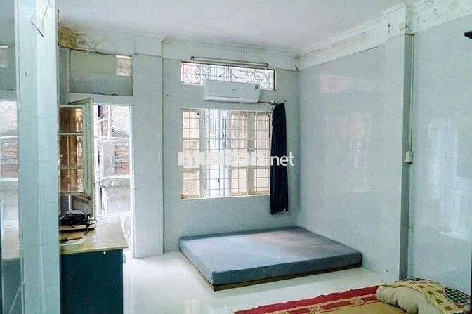 Cho thuê nhà Bạch Mai - Phố Huế -35m2 - 4 tầng - 9tr