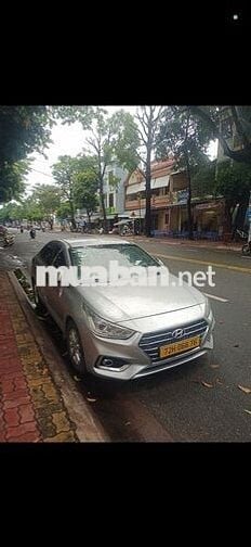 Xe mới mua, muốn lên đời 7 chổ để chạy dịch vụ