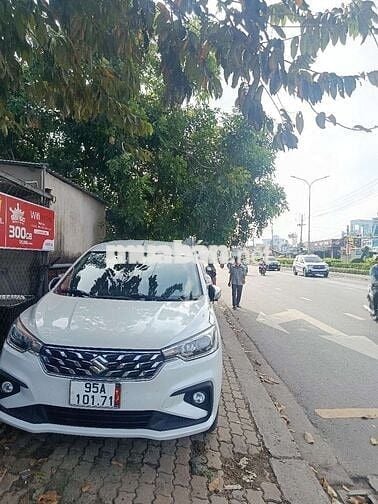 2022 Hybrid 1.5 AT - 150000 km