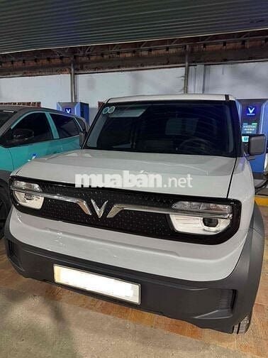 VinFast VF3 2024 Thuê pin - 8000 km màu xám