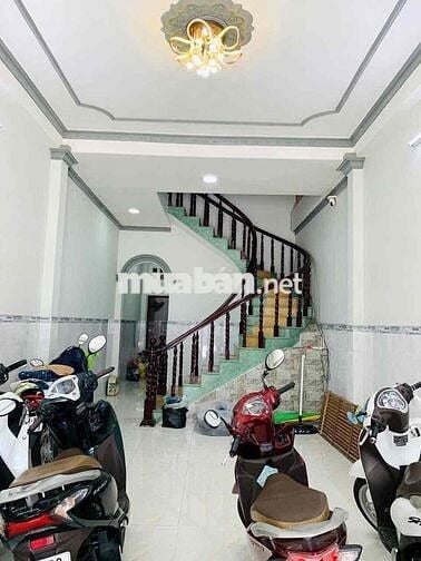 Nhà Hẻm 9m Thông Lê Văn Quới.DT:4 x 20m Trệt Lầu 3PN 2WC