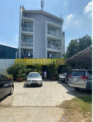 Cho Cty, trường học thuê tòa nhà mặt tiền Số 305 Võ Trần Chí, Tân Tạo