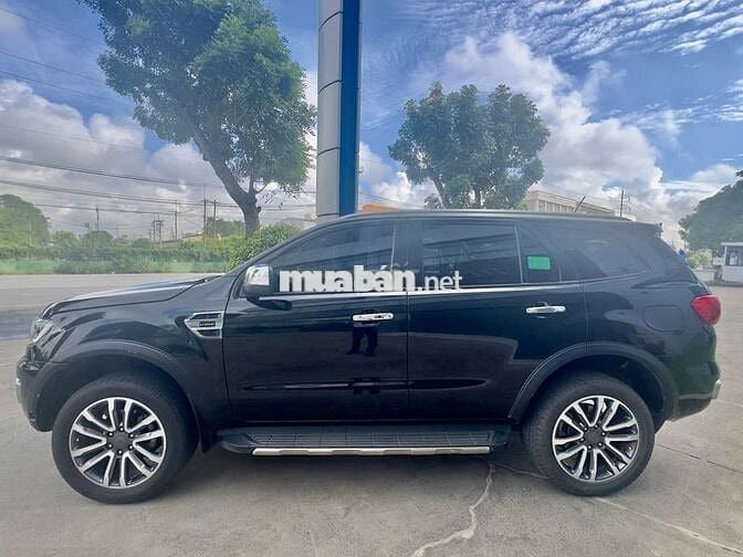 Ford Everest 2021  - 28100 km