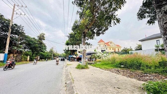 Đất mặt tiền Huỳnh Thị Tươi, Phường Tân Bình, Tp Dĩ An.