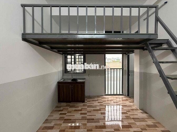 Khai trương căn hộ Duplex cửa sổ ban công siêu đẹp ngay Emart