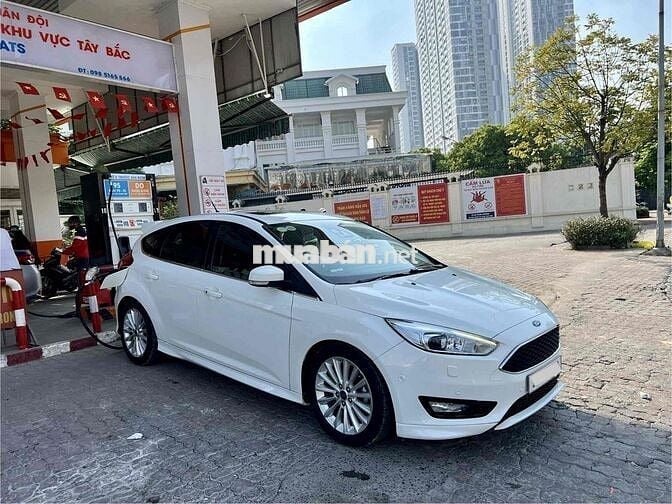 Ford Focus 2016 Sport 1.5L - 90000 km