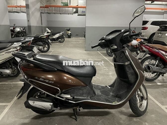 Lead 110 FI đời 2011 BSTP, còn chạy ngon lành